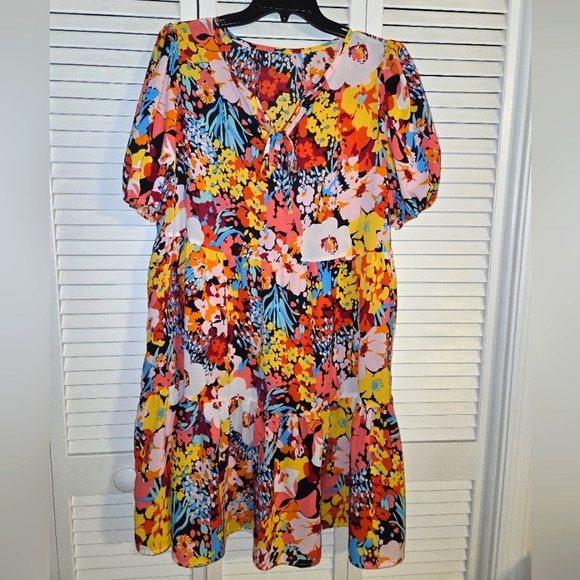 Greathe Women's sz L Tie Neck Ruffle Hem Floral Dress - Picture 3 of 15